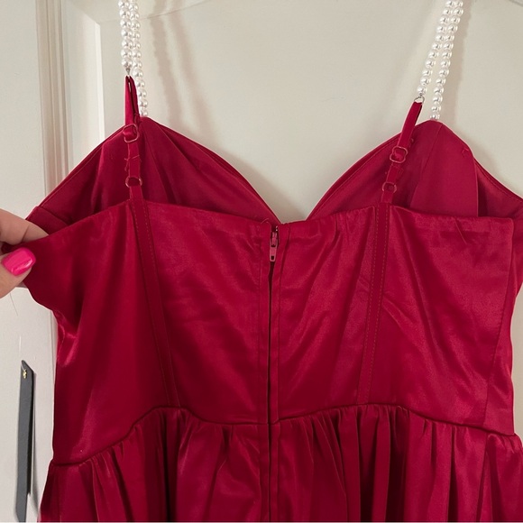 NWT City Studio Gorgeous satin “party pink” color mini dress. Juniors 3/4 - Picture 8 of 15